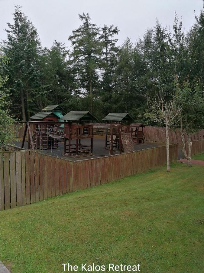 The Kalos Retreat - Hot Tub Lodge With Free 18 Hole Golf Course Swarland Экстерьер фото