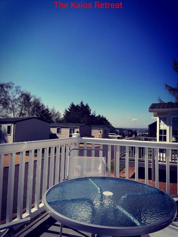 The Kalos Retreat - Hot Tub Lodge With Free 18 Hole Golf Course Swarland Экстерьер фото